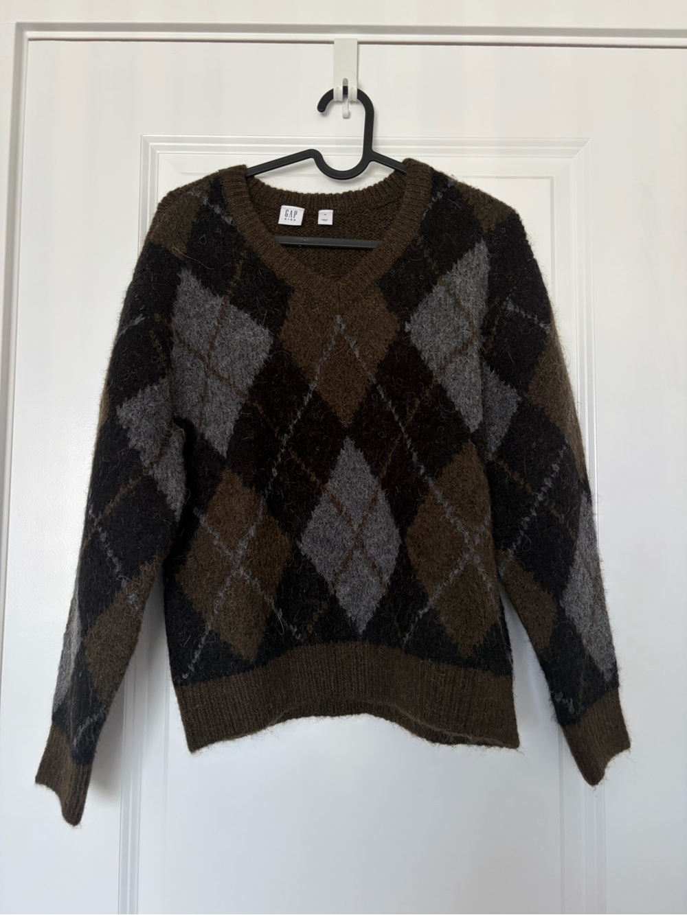 GAP Kids Brown & Gray Argyle V-Neck Sweater